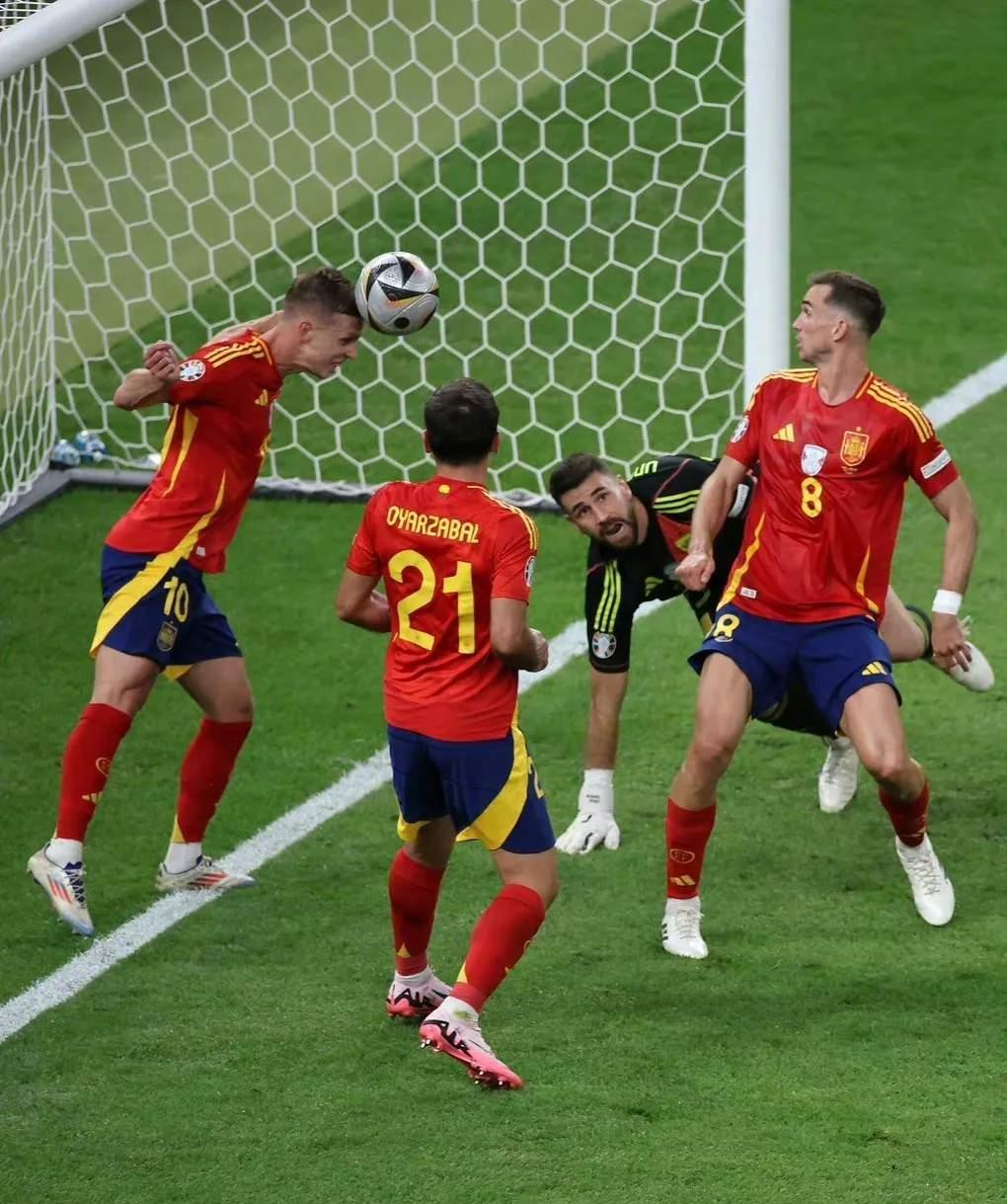 西班牙人客场惊险取胜,反超对手升至前列 西班牙人客场惊险取胜,反超对手升至前列