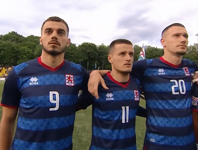 葡萄牙逆转比利时,小组榜首位置稳扎稳打 葡萄牙逆转比利时,小组榜首位置稳扎稳打