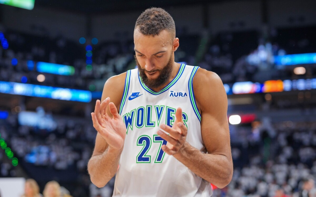 AG体育官网-20202021nba最佳防守球员